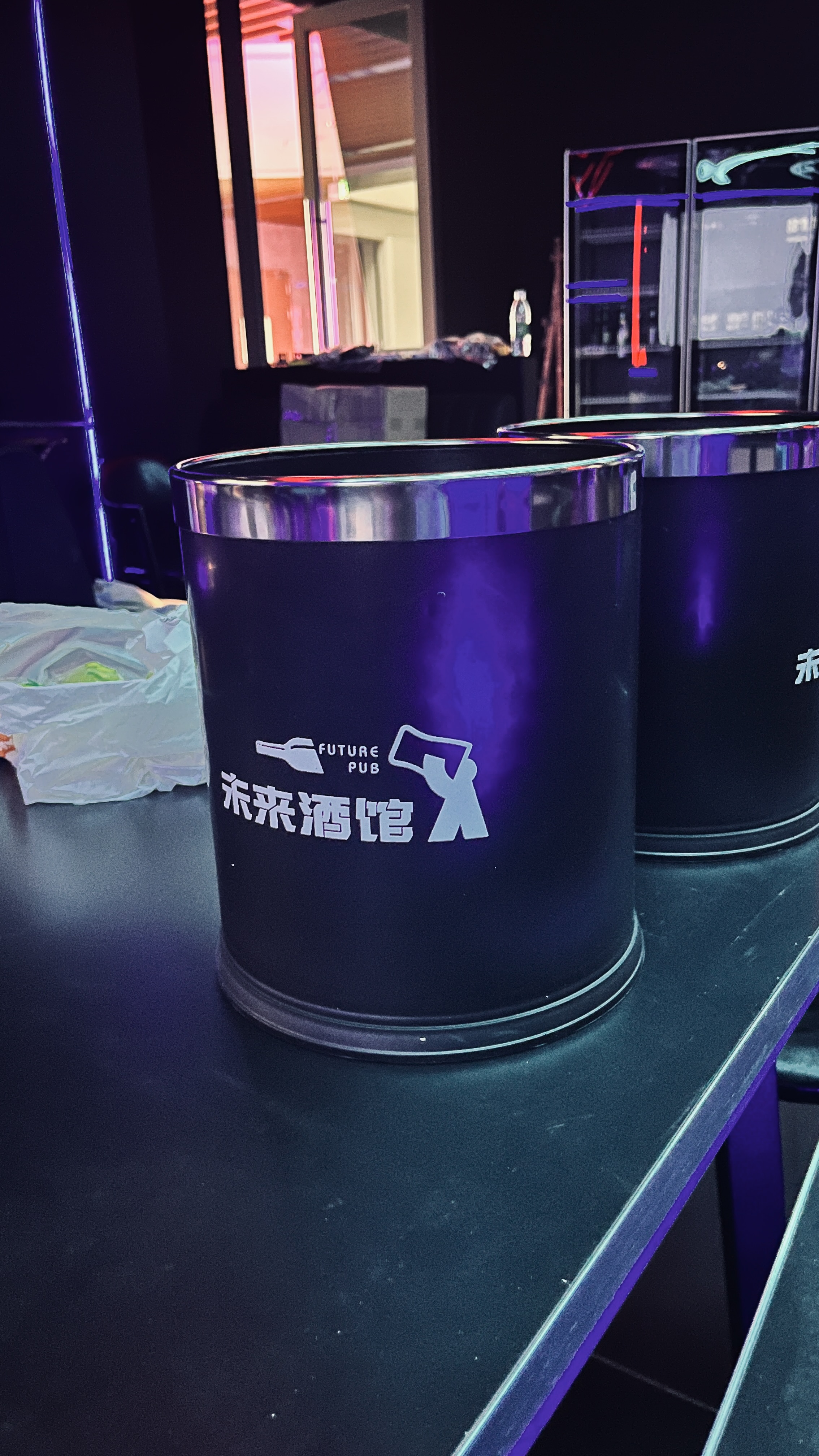 新都捷贝通未来酒馆门头设计(图5)