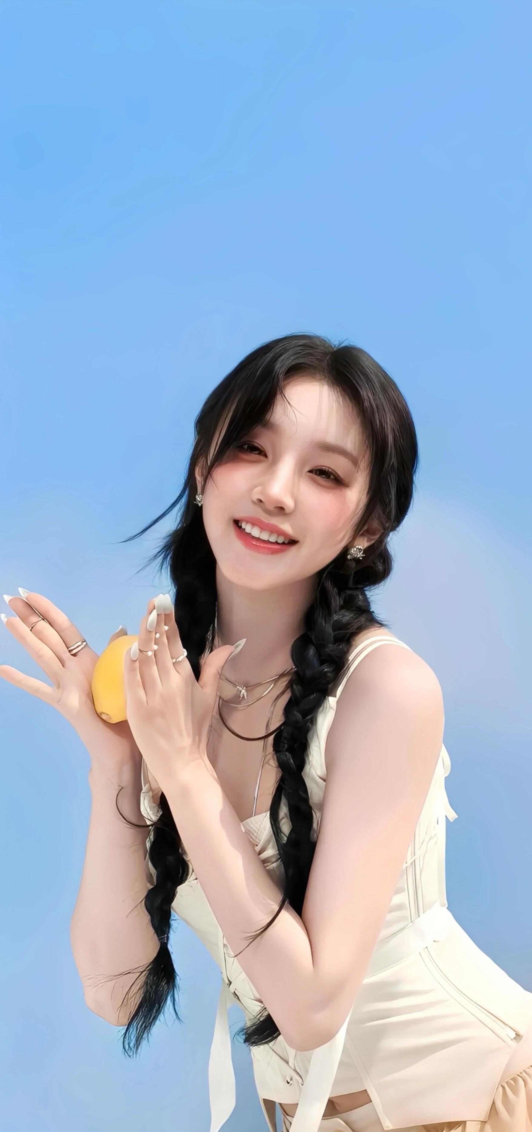 𝗦𝗵𝗮𝗿𝗲｜宋雨琦高清全屏壁纸