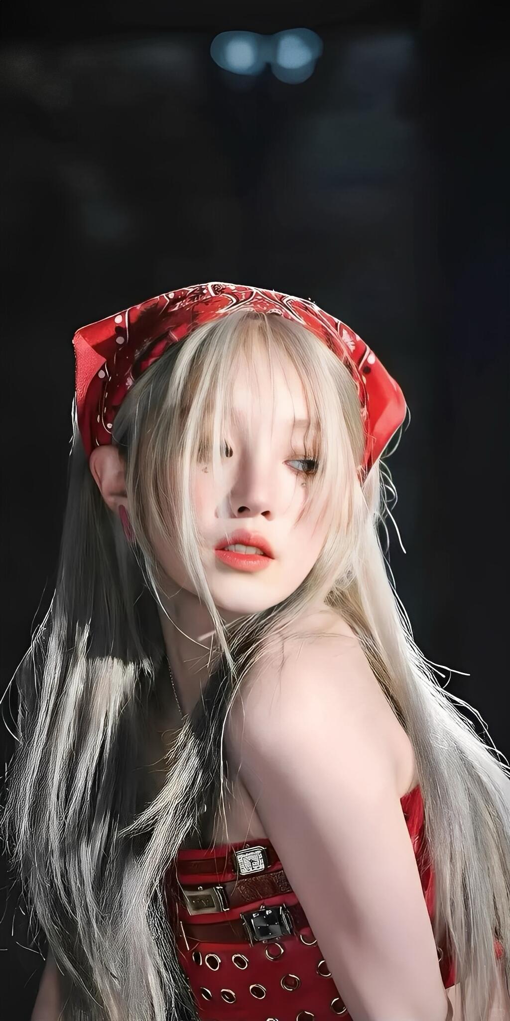 𝗦𝗵𝗮𝗿𝗲｜宋雨琦高清全屏壁纸