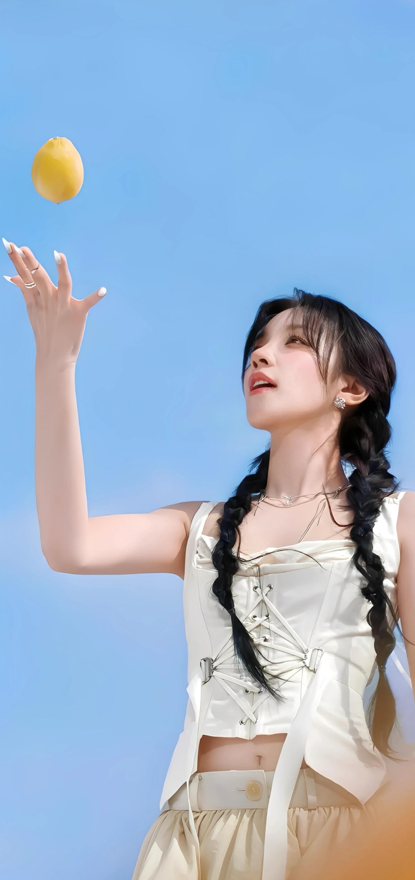 𝗦𝗵𝗮𝗿𝗲｜宋雨琦高清全屏壁纸